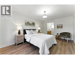 286 LLOYMINN Avenue - 14