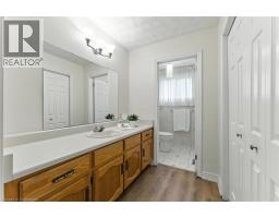 286 LLOYMINN Avenue - 15