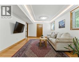 286 LLOYMINN Avenue - 22