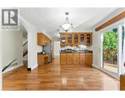 286 LLOYMINN Avenue - 8