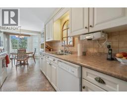 488 BEECHWOOD Drive UnitNo. 4 - 16