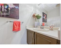 488 BEECHWOOD Drive UnitNo. 4 - 17