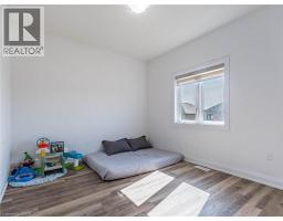 11 HOLDER Drive - 33