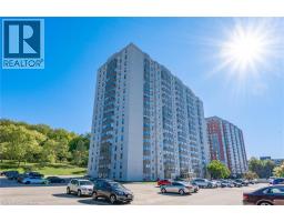 35 GREEN VALLEY Drive UnitNo. 402 - 4