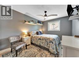 120 FENNEL Street - 17