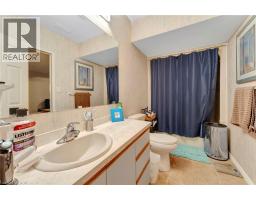 120 FENNEL Street - 24