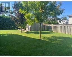 17 MAPLEVIEW Drive - 34