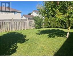 17 MAPLEVIEW Drive - 38