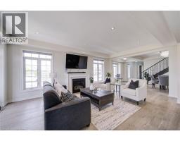 2 WILLIAM DUNLOP Street - 14
