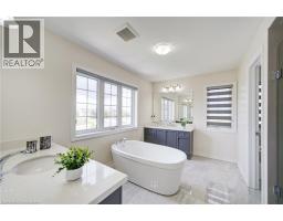 2 WILLIAM DUNLOP Street - 27
