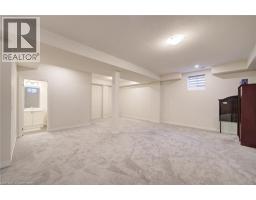 2 WILLIAM DUNLOP Street - 39