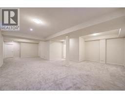 2 WILLIAM DUNLOP Street - 40