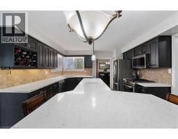 17 KINTYRE Court - 12