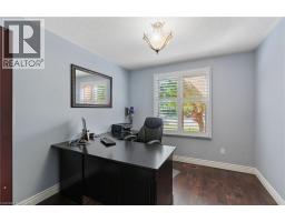 17 KINTYRE Court - 19
