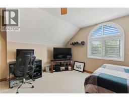 17 KINTYRE Court - 30