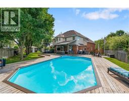 17 KINTYRE Court - 43