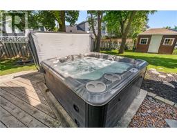 17 KINTYRE Court - 45