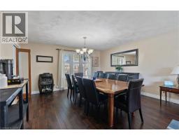 17 KINTYRE Court - 6