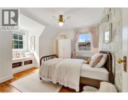 18 BALL Avenue - 23