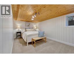 18 BALL Avenue - 30