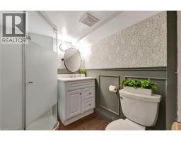 18 BALL Avenue - 33