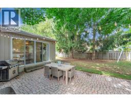18 BALL Avenue - 37
