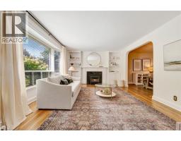 18 BALL Avenue - 7