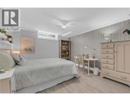 49 SEA BREEZE Drive - 31