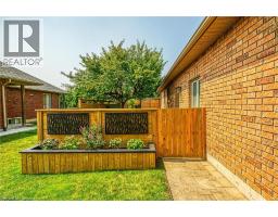 49 SEA BREEZE Drive - 44
