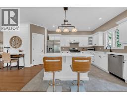 49 SEA BREEZE Drive - 9