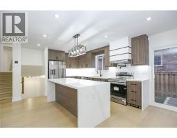 633 GREEN MEADOW Crescent - 21
