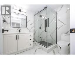 633 GREEN MEADOW Crescent - 40