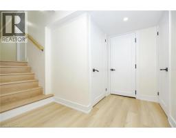 633 GREEN MEADOW Crescent - 41