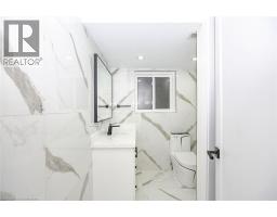 633 GREEN MEADOW Crescent - 44