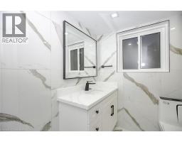 633 GREEN MEADOW Crescent - 45