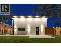 633 GREEN MEADOW Crescent - 9
