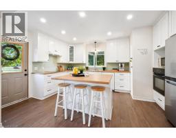 53 HINCKS Street - 11