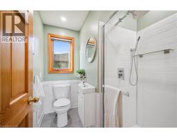 53 HINCKS Street - 18