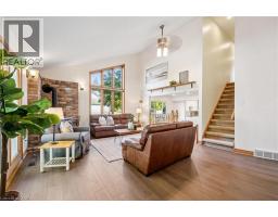 53 HINCKS Street - 8