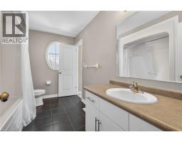 52 TREMAINE Drive - 27