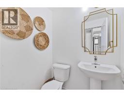 154 MACLACHLAN Avenue - 10