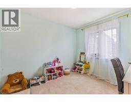 154 MACLACHLAN Avenue - 16