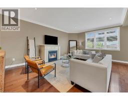 47 SOUTHWOOD Crescent - 13