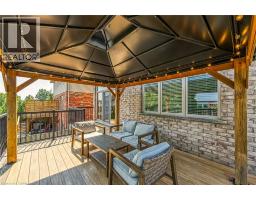 47 SOUTHWOOD Crescent - 40