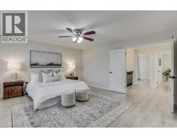 3240 PAULPEEL Avenue - 18