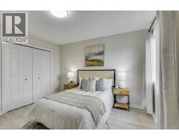 3240 PAULPEEL Avenue - 23