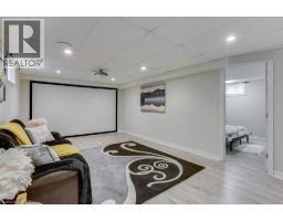 3240 PAULPEEL Avenue - 28