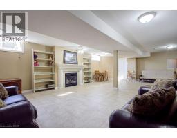 44 IRONGATE Drive - 28
