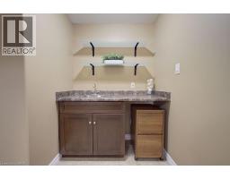 44 IRONGATE Drive - 30