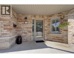 44 IRONGATE Drive - 4